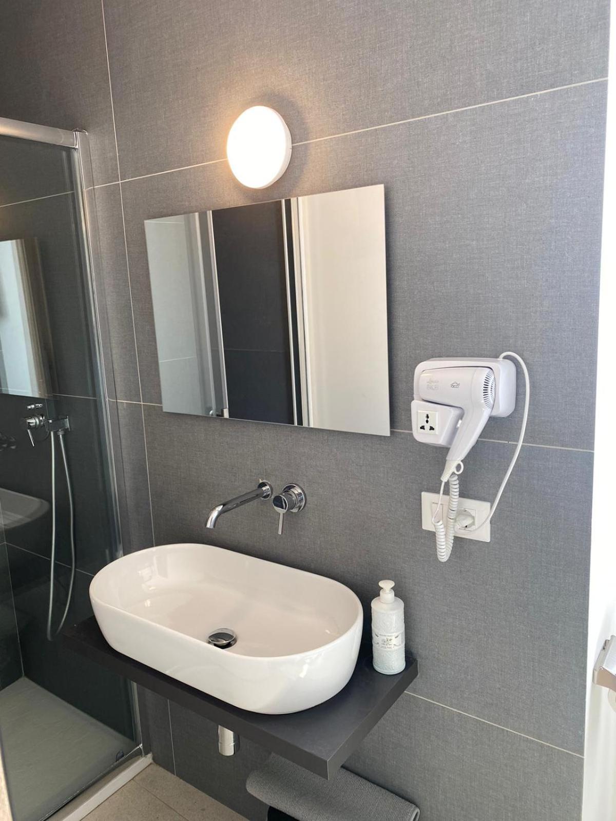 Torre Delle Grazie Sorrento Suite Vico Equense Habitación foto